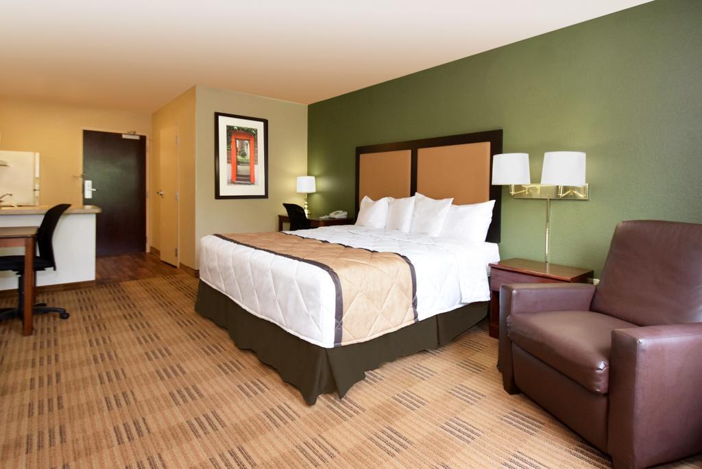 เอ็กซ์เทนด์ สเตย์ อเมริกา ซาแวนนาห์ มิดทาวน์ Hotel ซาวานนาห์ ภายนอก รูปภาพ
